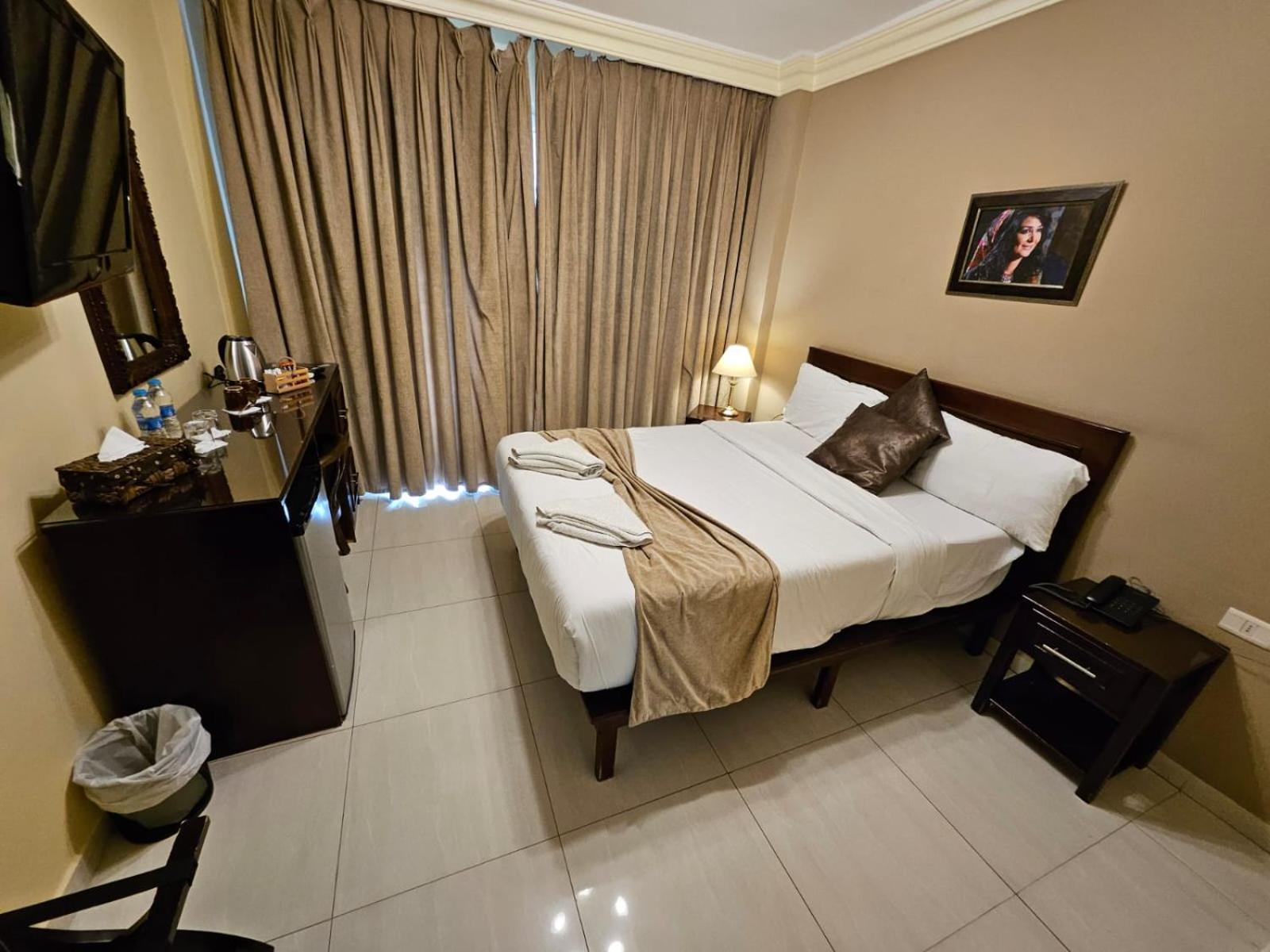 Saint John Hotel Madaba Kültér fotó