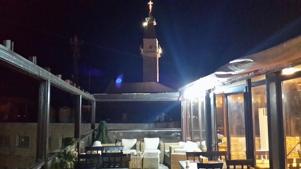 Saint John Hotel Madaba Kültér fotó