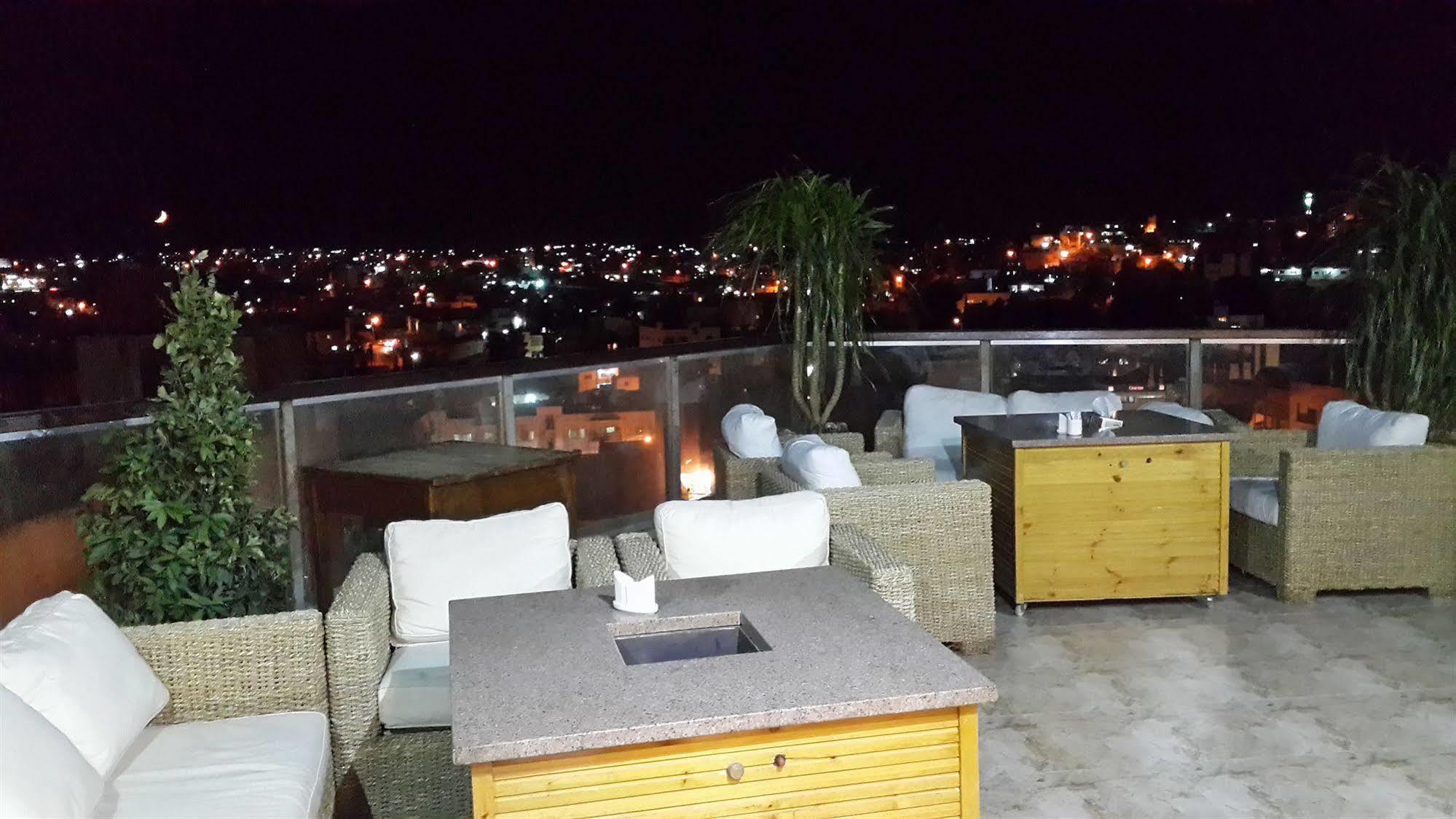 Saint John Hotel Madaba Kültér fotó